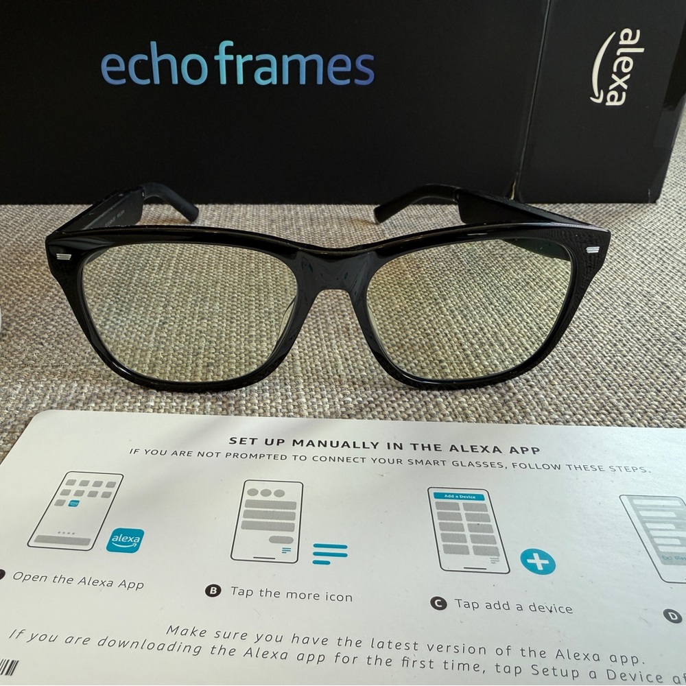Echo Black Smart Glasses Wayfarer Design